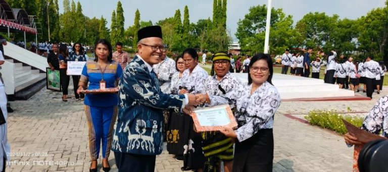 20241125 Hari Guru 01