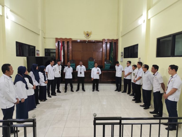 Awali Pekan dengan Semangat Baru, PA Waingapu Teguhkan Budaya Kerja Moto SUMBA