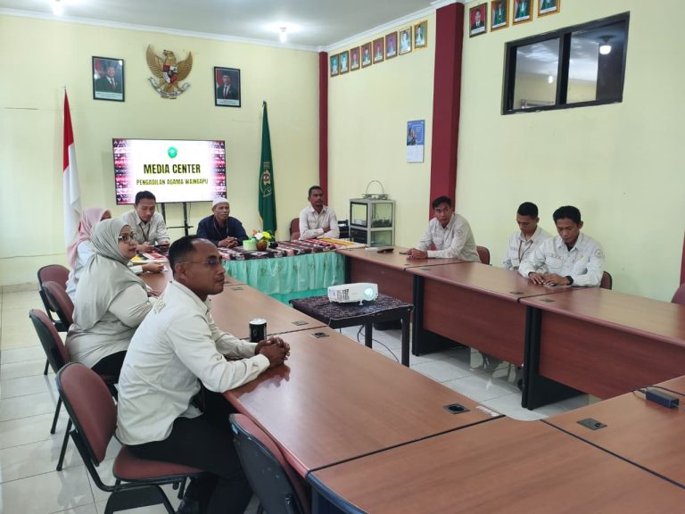 Perkuat Profesionalisme Aparatur, PA Waingapu Ikuti Pembinaan Bidang Kepegawaian