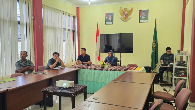 PA Waingapu Ikuti Rapat Monev Laporan Perkara Pengadilan Agama se-Wilayah PTA Kupang