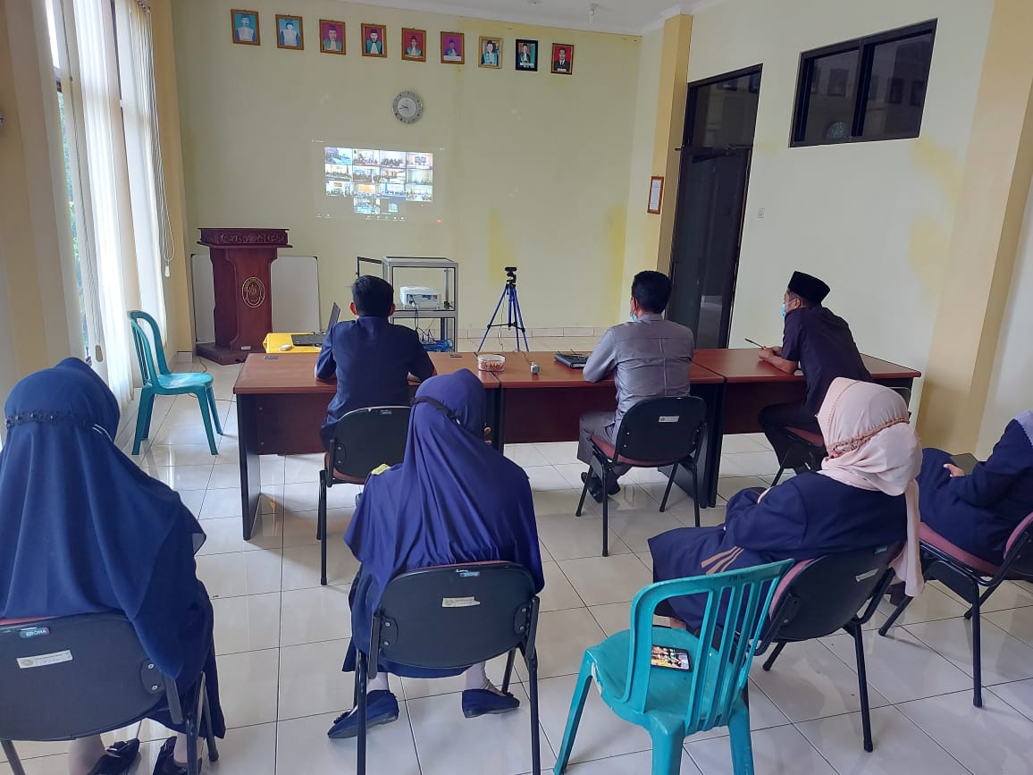 halalbihalal 170521 03